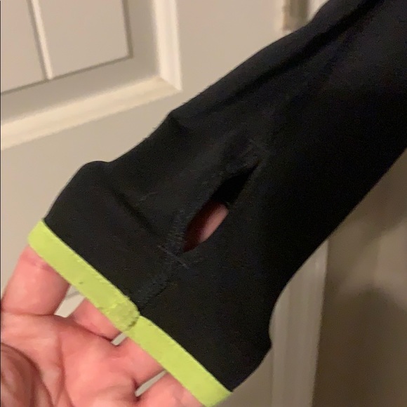 Nike hooded top - Picture 4 of 4